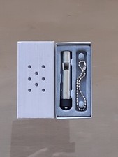 zippo origial,schlüsselanhänger mit pfeife,unbenutzt.