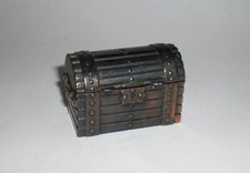 Truhe Schatztruhe - Anspitzer Bleistiftspitzer Metall Vintage! TOP!