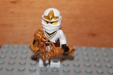 Lego Ninjago - weisser Ninja ZANE ZX Figur mit goldenen Spinjizu aus Set 9449