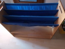 Jako-O Regal,2 Böden,3 Stofftaschen f.Bücher,gut erhalten,aber auch Gebrauchssp.
