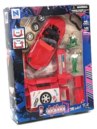 New ray scale diecast - 1/32,