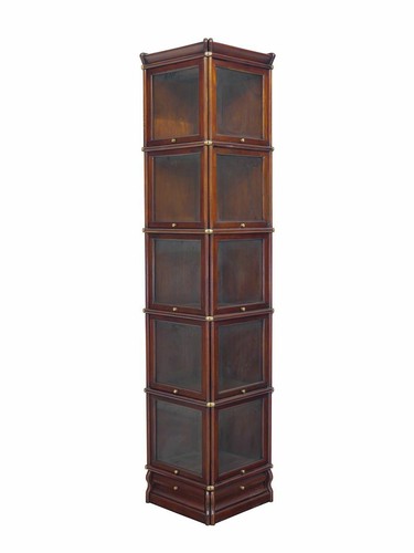 Regal studio globe - studio, wernicke