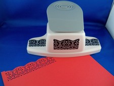 Royal Bordüren-Stanzer, Glocke, Stanzung 2,9 x 6 cm mit Pop-Up-Effekt Jittenmeie