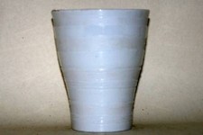 Becher move structure - move,