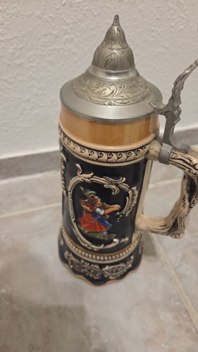 Alter sammlerbierkrug mit - alter,