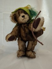 Künstler Teddybär Robin Hood