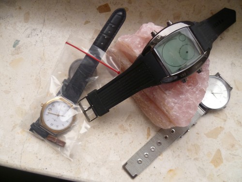 Armbanduhren stück text - stück, s.