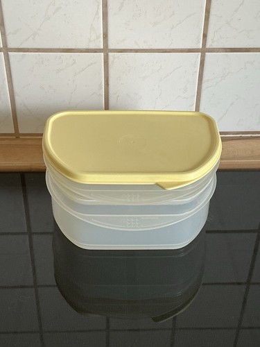 Tupperware 2797