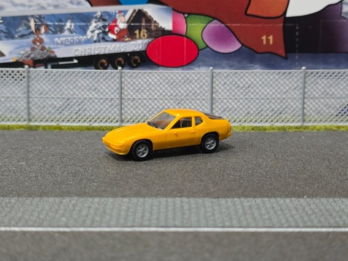 Herpa porsche 924 coupe - herpa, orange