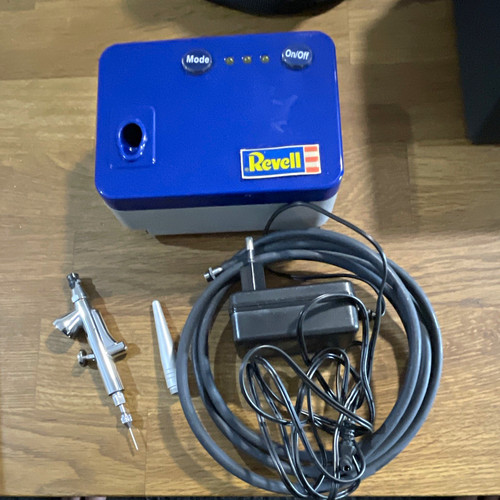 Revell airbrush kompressor set - revell,