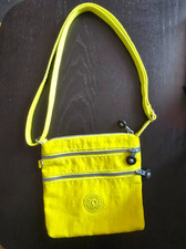Kipling Alvar mini Tasche Gelb