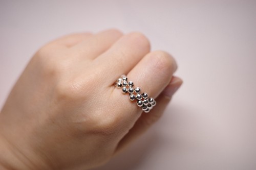 Ring aus silberperlen - silberperlen, (3mm)