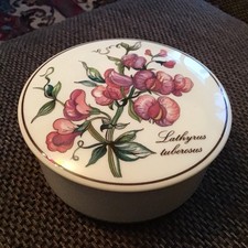 Kleine Porzellandose, Villeroy & Boch, Botanica: Lathyrus Tuberosus. DM 10cm