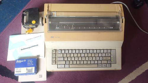 Elektrische schreibmaschine - elektrische,