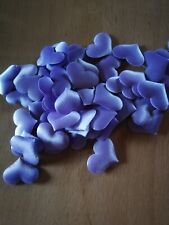 50 Satin-Herzen in Flieder ca.  2  cm breit, 2-d-Effekt