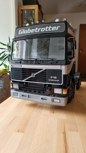 Pocher k87 volvo - pocher,