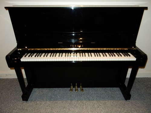 Yamaha aufrechtklavier - yamaha,