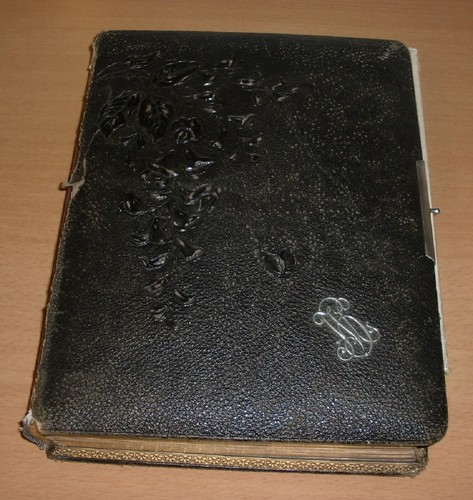 Altes fotoalbum mit - fotoalbum, fotos