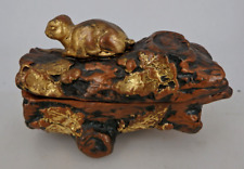 Streichholzbehälter Deckeldose Baumstamm einer Eiche Keramik um 1880 (101796)