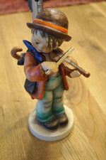 Große Hummelfigur "