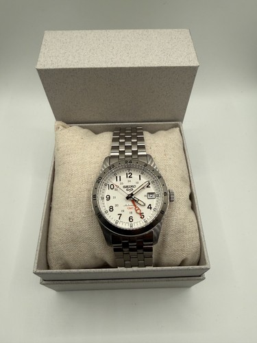 Seiko sports field - field, gmt