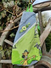 ♡ Crossbag Rucksack Tasche Shaun Schaf Bitzer Handmade Einzelstück grün Jeans