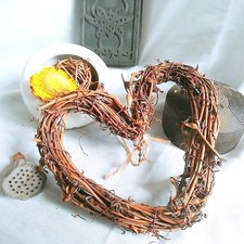 Dekorativer Weidenkranz