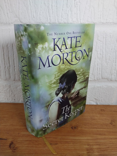 The secret keeper kate - —,