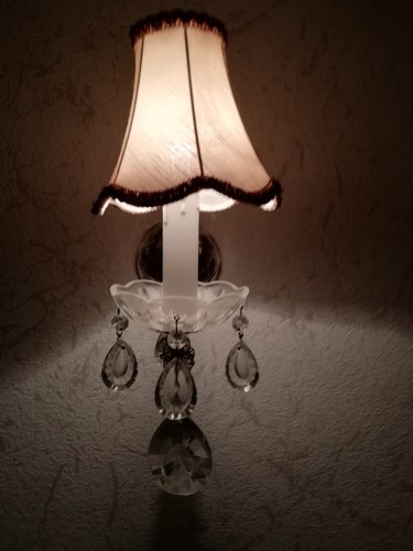 Wandlampe mit geschliffenem