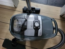 Miele Bodenstaubsauger