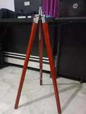 Tripod wooden floor nautisch - tripod,