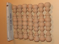 Konvolut 7 Stück Rundhölzer gedrechselt wohl Buche Länge ca. 20  cm