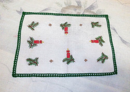 Weihnachtsdeckchen klein - , ca