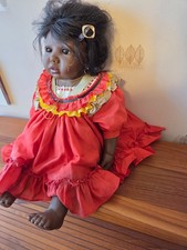 Künstlerpuppe Götz Carlos Kreolin, 56 cm NEUWERTIG  