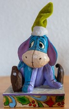 Disney Showcase Collection iAh/ Eeyore Santas little Helper