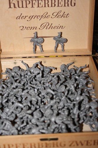Elastolin konvolut - ,