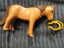 braunes Playmobil: Pferd  / pony , gelbes Zaumzeug