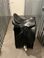 Sattel zu verkaufen