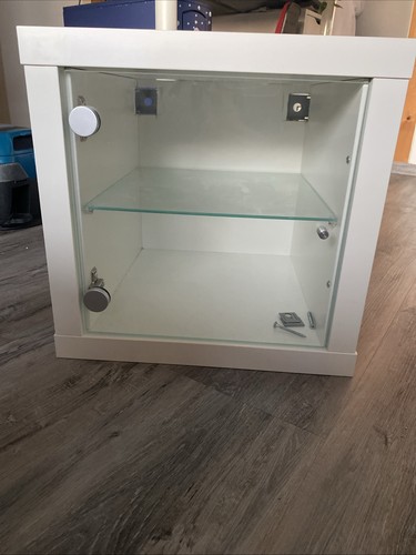 Weiße kleine vitrine - weiße,