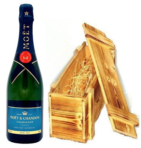 Moet chandon - (82,01€/l),