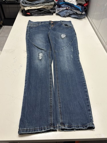 Blind date jeans - date,