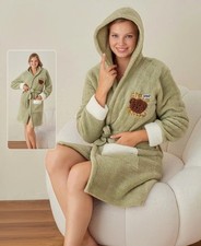 Bademantel Damen Kapuze weich flauschig Fleece Morgenmantel Homewear Design
