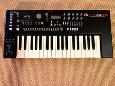 Elektron Analog Four Keyboard Synthesizer - Top Zustand