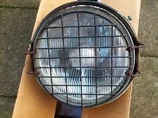 Scheinwerfer mit Schutz Gitter - Ratte Streetfighter Custom Umbauten usw