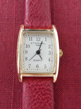 Eternal Love Damen Uhr Lederarmband in Rot, noch mit Schutzfolie