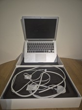 Apple MacBook Air 13 Zoll (2016) - Modell A1466 - Originalverpackt - Top Akku