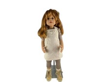 Monika Levenig Künstlerpuppe