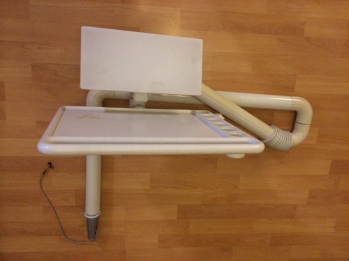Tray mit