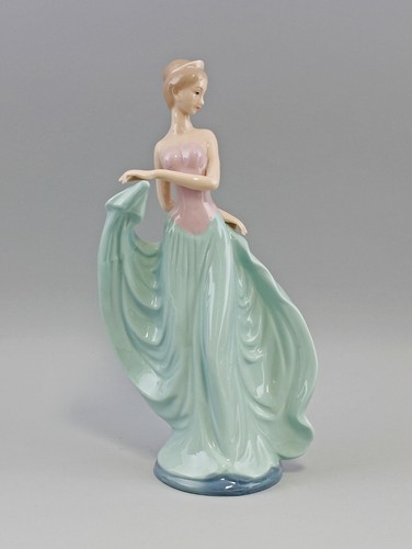 9973012 porzellan figur - porzellan,
