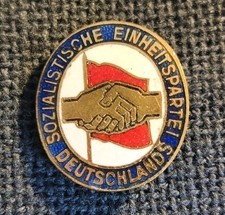 frühes Abzeichen DDR: Mitgliedsabzeichen SED, 1. Form, groß, Federnadel